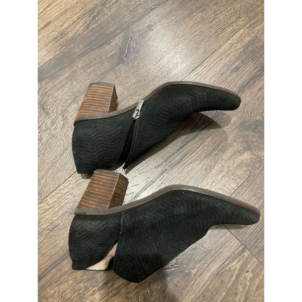 Lucky Brand Black Suede Booties with Zipper Size 7 - Picture 11 of 12